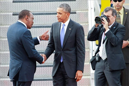 el presidente de Estados Unidos con el presidente de Kenya El presidente de Estados Unidos defiende el acuerdo con Irán